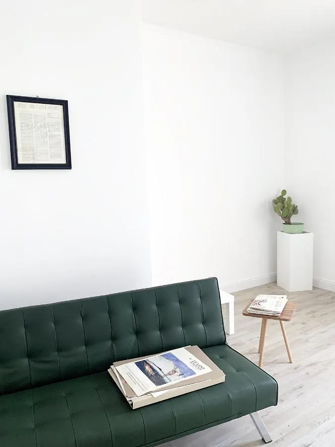 Tap Apartments - In Independent House With Private Garden Alghero Italië